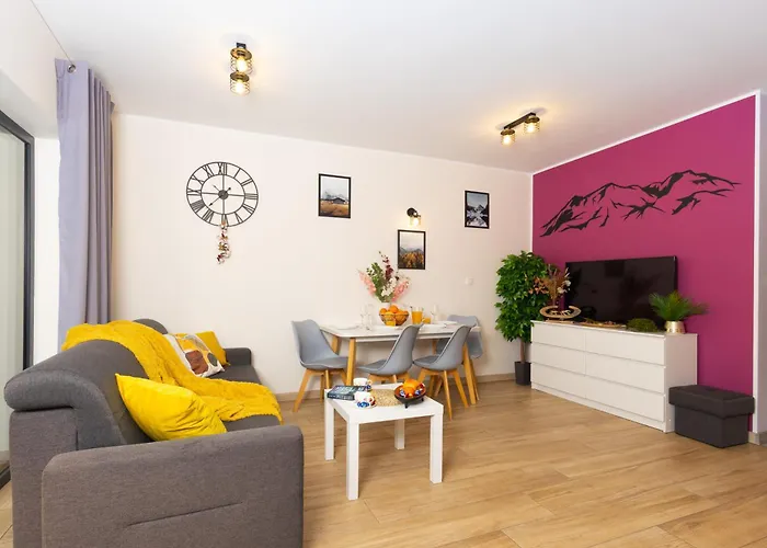 דירה Beskid 4 Z Widokiem Na Gory, Sauna, Jacuzzi שצ'צ'ירק